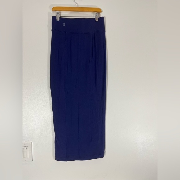 Kit and Ace Womens Size 2 Maxi Skirt Long Happy Skirt Style Blue Modal Blend - Picture 2 of 11